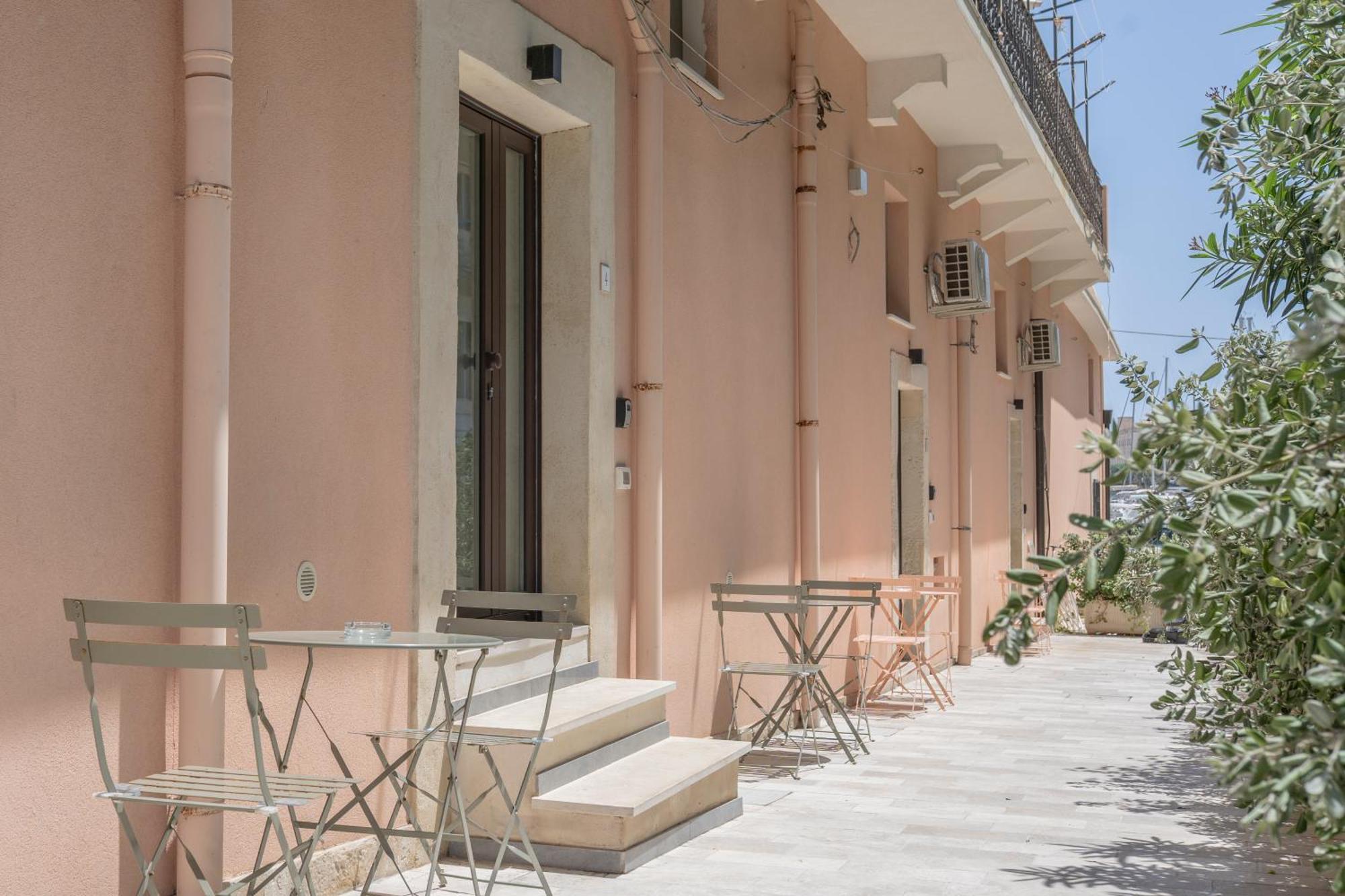 Eos - Elegants Apartments & Suites Syrakus Exterior foto